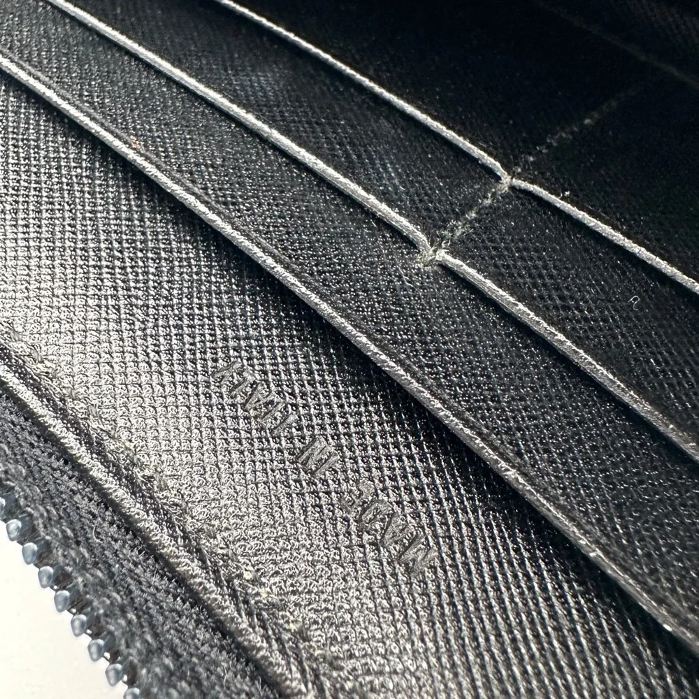 Prada Wallet W Box - Picture 11 of 12